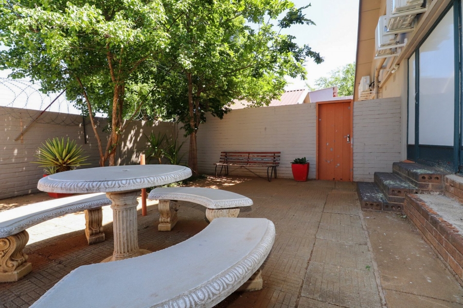 To Let commercial Property for Rent in Wilkoppies North West